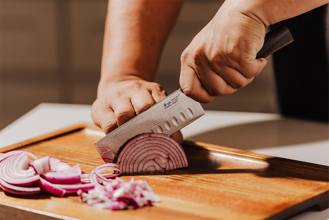 What Makes a Knife "Professional Quality"? A Complete Guide