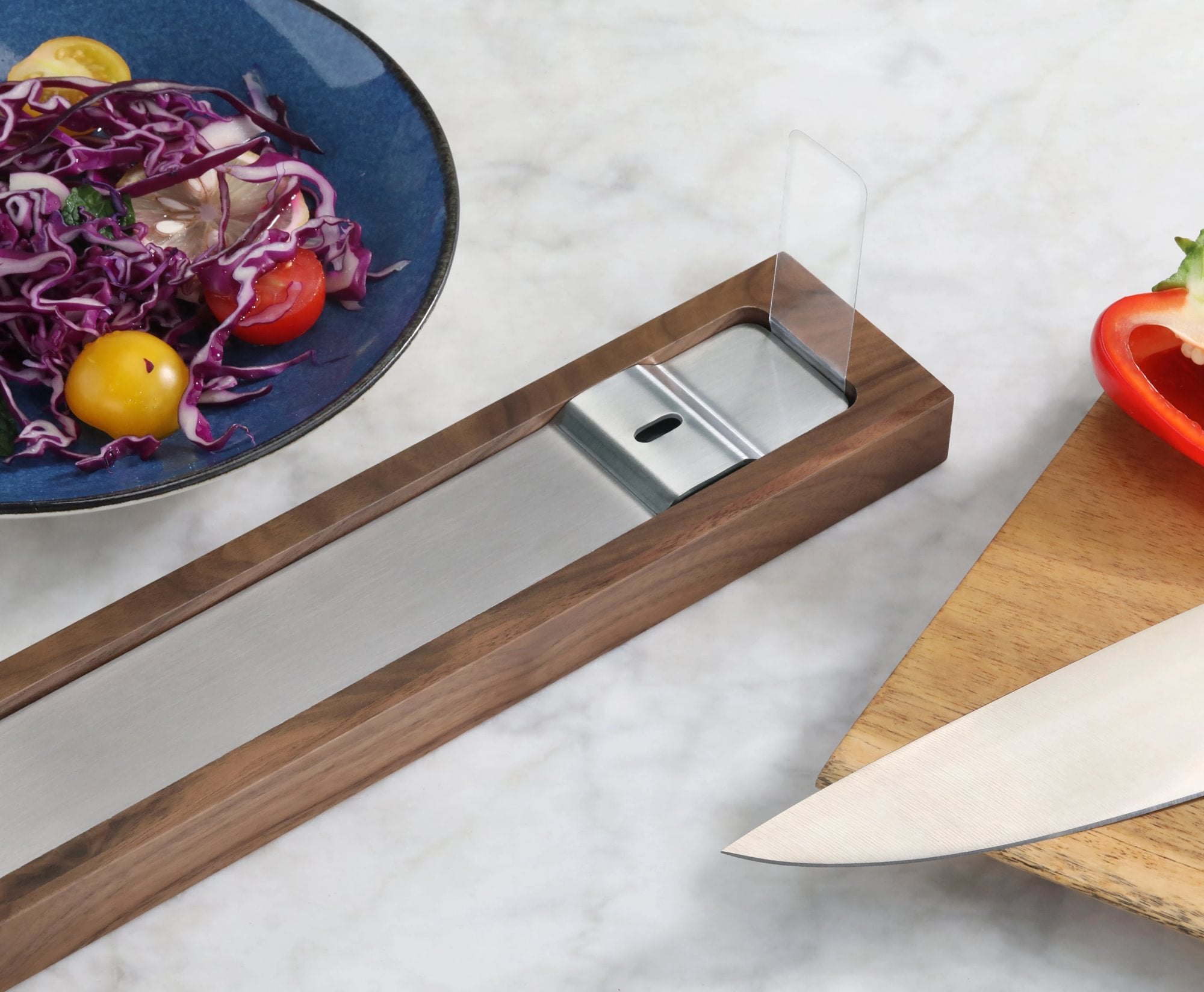 18-Inch Magnetic Knife Bar, Walnut, 10300954