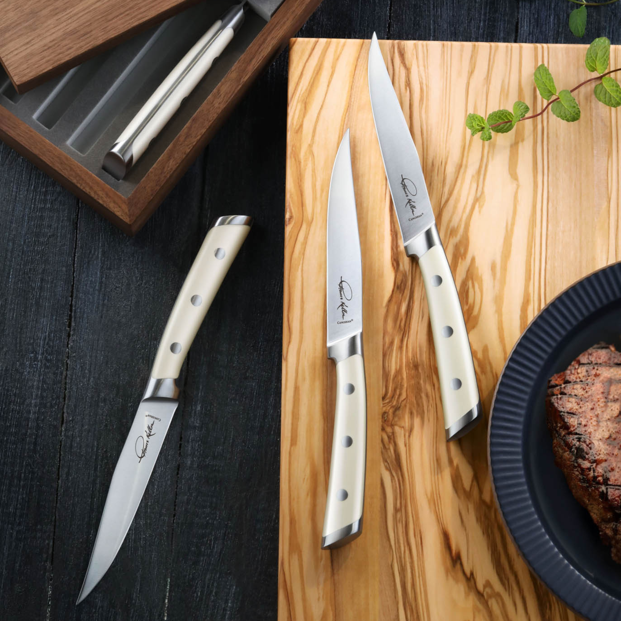 S1 Series 4-Piece Forged Straight Edge Steak Knife, Walnut Box, White, 1024159